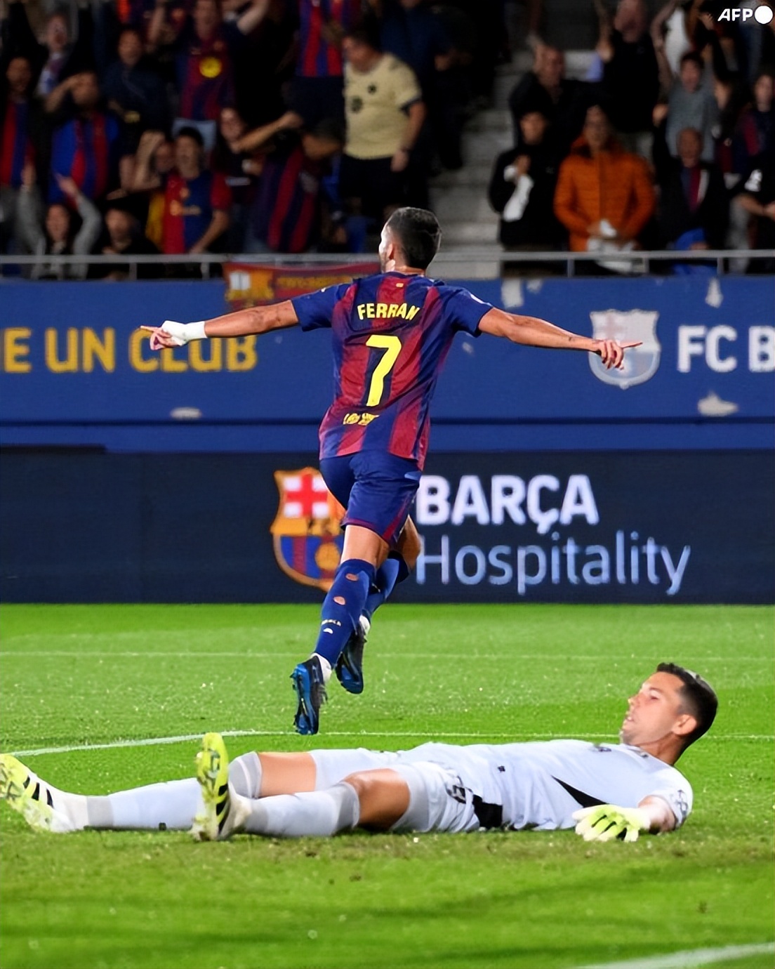 关于巴萨完胜克罗地亚，C罗关键制胜的信息