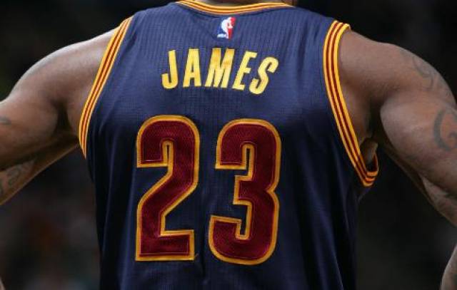 DB赛事竞猜-太阳客场逆转马刺，约翰逊成为关键先生